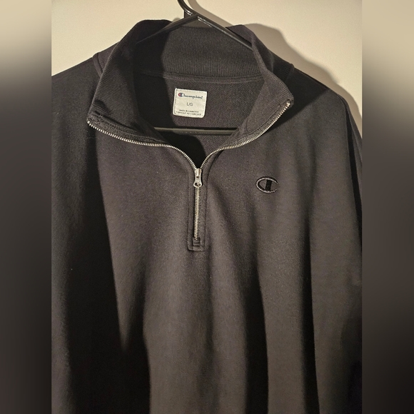 Champion Zipup Sweater - Picture 5 of 6